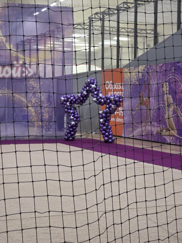 украсить шарами гимнастику спб